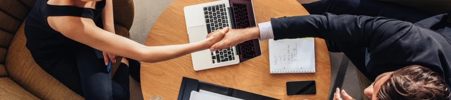 People starting a business